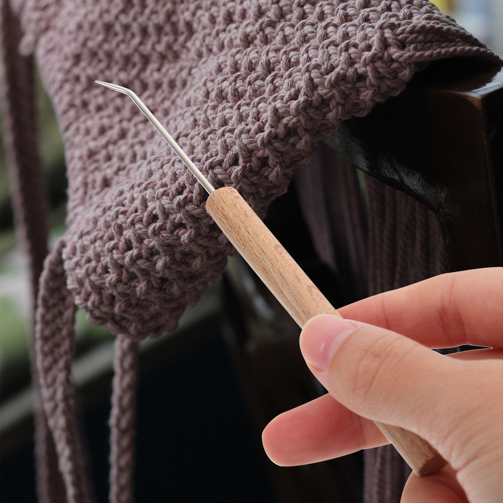 1Pcs Crochet Hook Wooden Handl - огляд і ціна Wooden Crochet Hooks Ergonomic Handle